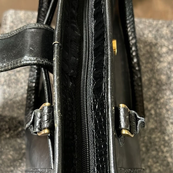 Haven’t worn it in a year & half - Picture 10 of 11